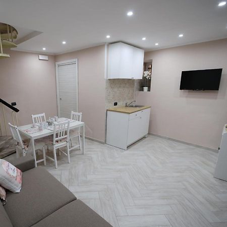 La Dimora Di Vittoria Apartment Наполи Екстериор снимка